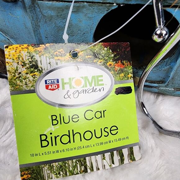 Surfer Car Blue Birdhouse - Picture 3 of 7